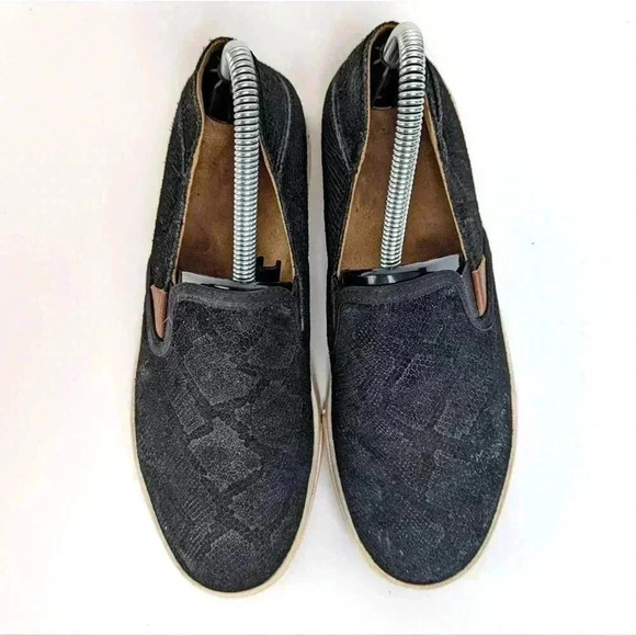 OluKai Pehuea Leather Slip On Loafer Flats - 7.5 - Picture 6 of 11